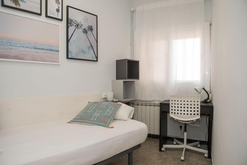 Sunny And Quiet Sagrada Familia Apartamento